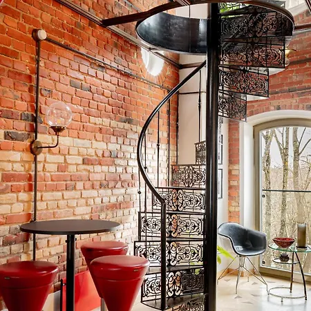 公寓 Luxurious In A Historic Fire Tower With Old Town View 维尔纽斯