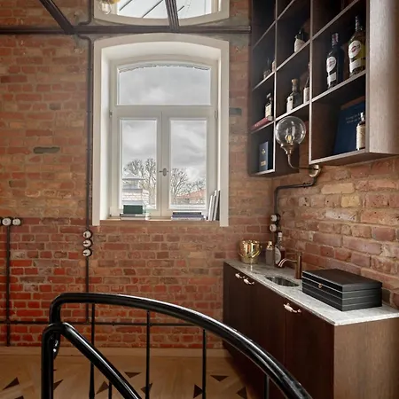 Luxurious In A Historic Fire Tower With Old Town View 维尔纽斯